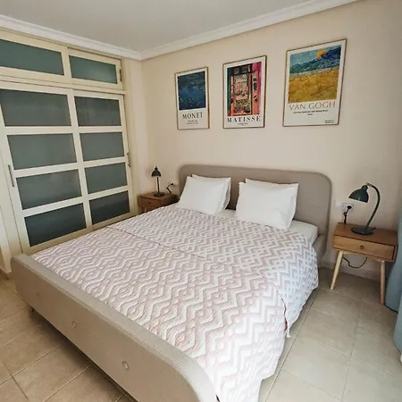 Summer Breeze Пуэрто-де-Сантьяго